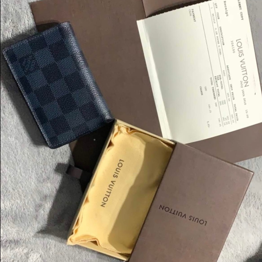 Men’s Louis Vuitton wallet
